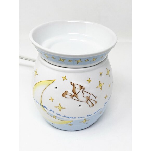 Scentsy Retired Over The Moon Mid Size Wax Warmer Nursery Rhyme Baby’s Room - Picture 2 of 5